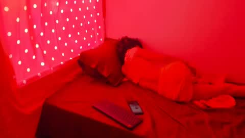 Snapshot of engel20042001 chatting on December 2024 11:29:02 AM engel20042001 online show from December 2024 11:29:02 AM