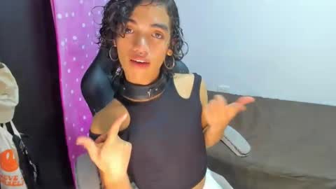 Snapshot of engel20042001 chatting on December 2024 03:30:01 AM engel20042001 online show from December 2024 03:30:01 AM