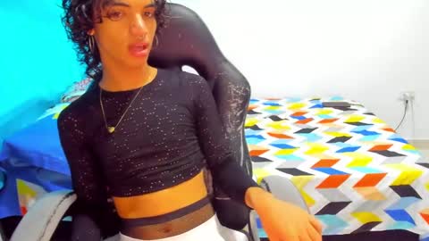 Snapshot of engel20042001 chatting on December 2024 06:59:01 PM engel20042001 online show from December 2024 06:59:01 PM