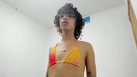 Snapshot of engel20042001 chatting on January 2025 10:51:02 PM engel20042001 online show from January 2025 10:51:02 PM