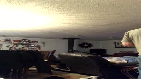 engleskee online show from April 2026 07:11:02 AM