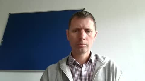 Snapshot of englishguy183 chatting on April 2026 12:25:01 PM EnglishGuy183 online show from April 2026 12:25:01 PM