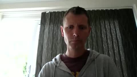 Snapshot of englishguy183 chatting on May 2026 01:10:02 PM EnglishGuy183 online show from May 2026 01:10:02 PM