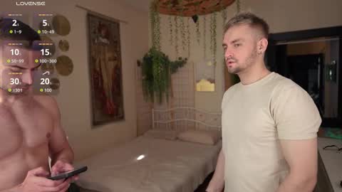 Johnny online show from September 2025 09:46:02 AM