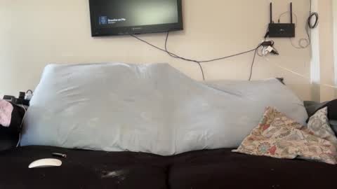 Luke online show from November 2025 02:38:01 PM