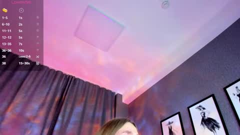 enn_allenn online show from October 2025 02:06:01 AM