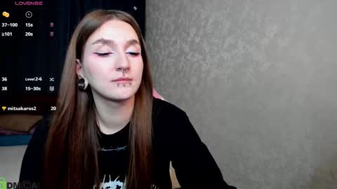 enn_allenn online show from October 2025 02:51:02 PM