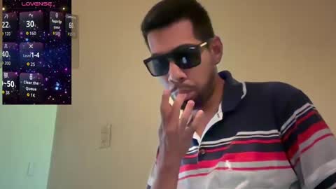 Enriquegc197 online show from October 2025 07:11:02 PM