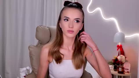 Snapshot of entya chatting on December 2025 07:03:01 AM entya online show from December 2025 07:03:01 AM