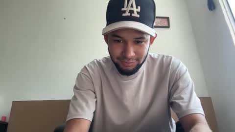 Snapshot of enyel_100 chatting on January 2026 03:59:01 PM enyel_100 online show from January 2026 03:59:01 PM