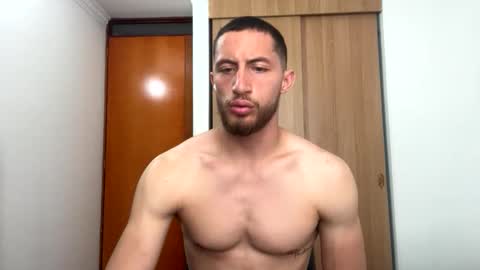enzo_savage online show from May 2026 07:53:02 PM