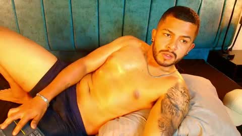 Enzo Vitale online show from April 2026 08:04:01 PM