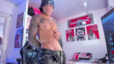 Snapshot of eren_blade_ chatting on October 2025 02:54:01 AM Tht BOSS Eren online show from October 2025 02:54:01 AM