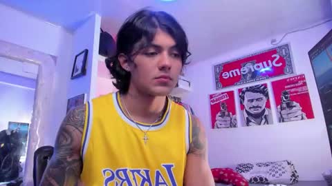 Snapshot of eren_blade_ chatting on October 2025 12:38:02 AM Tht BOSS Eren online show from October 2025 12:38:02 AM