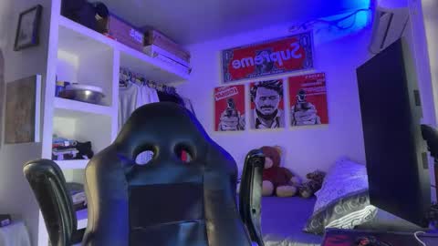 Tht BOSS Eren online show from March 2026 08:25:01 PM