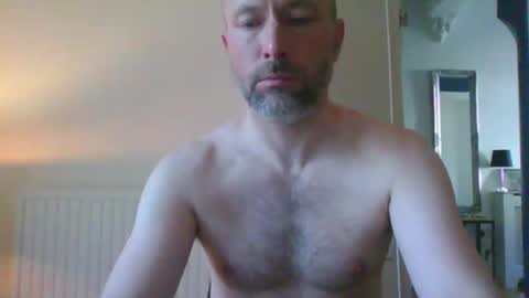 Snapshot of eric334418 chatting on April 2026 07:55:01 AM eric334418 online show from April 2026 07:55:01 AM