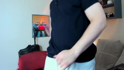 Eric online show from October 2025 06:27:02 PM