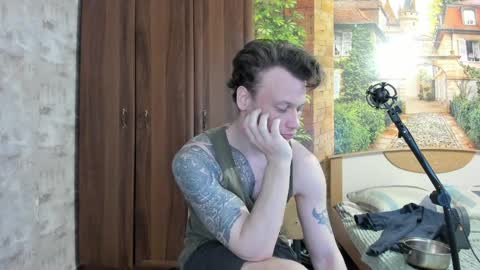 Eric online show from September 2025 04:42:02 PM