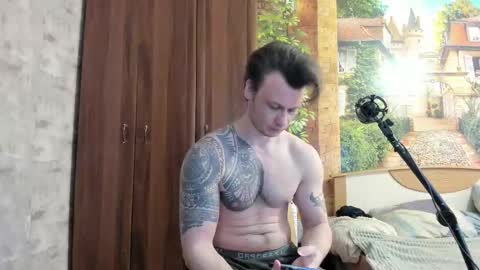 Eric online show from November 2025 01:37:01 AM