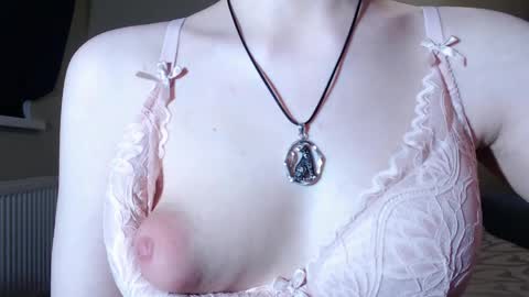 Erica online show from April 2026 03:05:02 PM