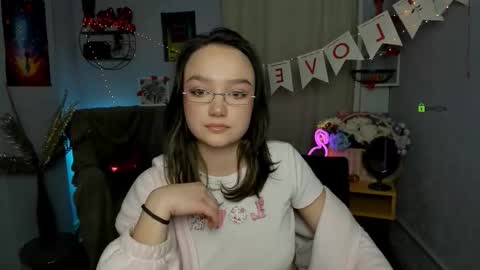 Snapshot of erica_star chatting on February 2026 01:39:02 PM erica_star online show from February 2026 01:39:02 PM