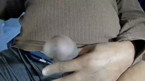 Snapshot of ericbishop1 chatting on February 2026 04:35:02 PM EricBishop1 online show from February 2026 04:35:02 PM