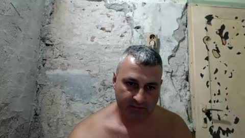 Snapshot of ericboy32 chatting on August 2026 01:21:01 PM eric online show from August 2026 01:21:01 PM