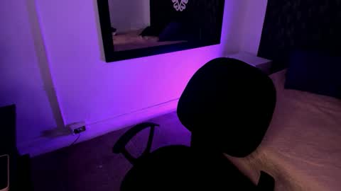 Snapshot of erick__1 chatting on March 2026 12:08:01 PM Erick online show from March 2026 12:08:01 PM