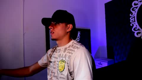 Snapshot of erick__1 chatting on April 2026 11:55:02 AM Erick online show from April 2026 11:55:02 AM