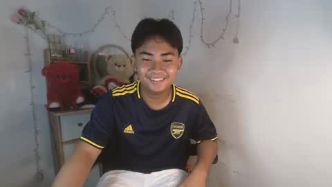 Snapshot of erick_cummer30 chatting on April 2026 06:14:01 AM erick_cummer30 online show from April 2026 06:14:01 AM