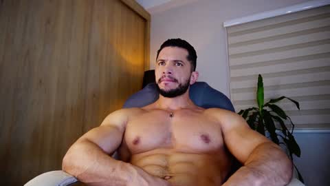 Erick Thompson online show from January 2025 07:37:01 PM