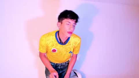 Snapshot of erick_velveth chatting on June 2026 12:38:02 AM erick online show from June 2026 12:38:02 AM