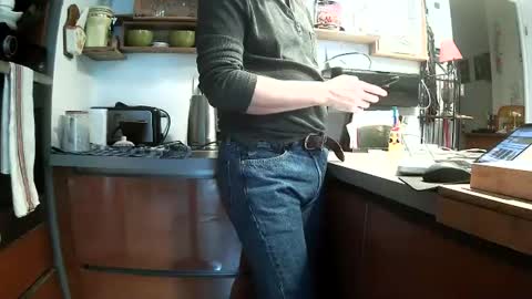 Snapshot of ericstephcam31 chatting on January 2025 03:00:02 PM Steph et Eric online show from January 2025 03:00:02 PM