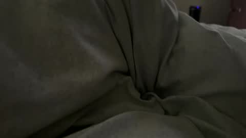 erik84915 online show from April 2026 02:09:02 PM