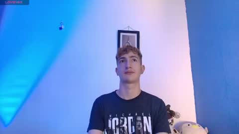 Snapshot of erik_golden_ chatting on June 2026 09:24:01 PM I am Erik online show from June 2026 09:24:01 PM