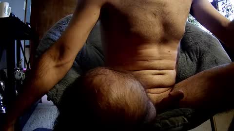 Erik plays hockey online show from October 2025 05:13:02 PM