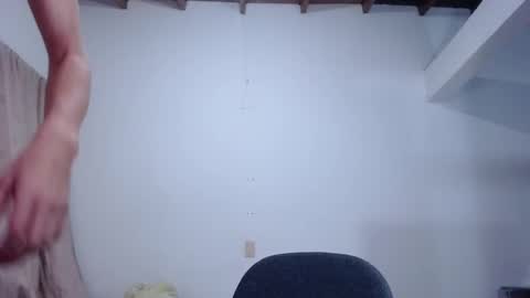 Erik rodriguez online show from January 2025 01:08:01 AM