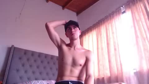 Erik rodriguez online show from February 2026 03:19:02 PM