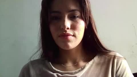 Erika online show from November 2025 06:43:01 PM