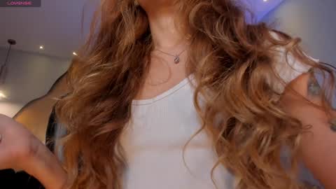 Erika Benz online show from February 2025 12:27:02 PM