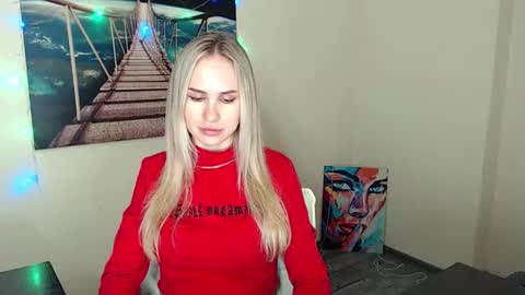 Erika online show from September 2025 12:05:01 PM