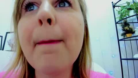 Adelina online show from February 2026 01:42:02 AM