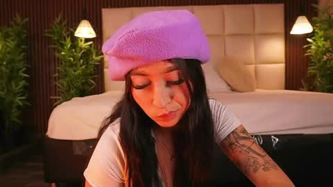Eri  online show from April 2026 10:49:02 PM