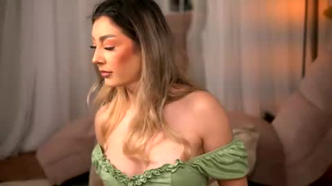 Snapshot of erisvesper chatting on July 2026 03:01:01 AM Eris online show from July 2026 03:01:01 AM
