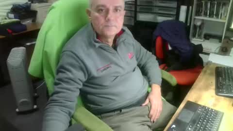 ernello online show from October 2025 01:34:02 PM