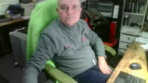 ernello online show from December 2025 01:53:01 PM