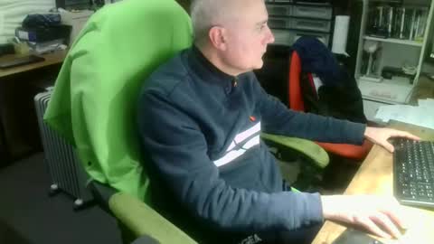 ernello online show from December 2025 02:12:02 PM