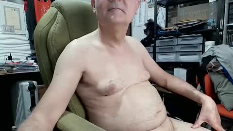 Snapshot of ernello chatting on June 2026 10:12:02 PM ernello online show from June 2026 10:12:02 PM