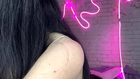 Snapshot of ernestinezalesky chatting on February 2026 11:00:01 AM Nina online show from February 2026 11:00:01 AM