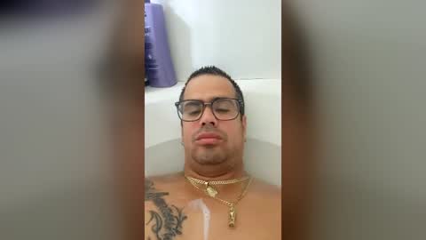 ernesto5y7 online show from July 2026 06:11:01 PM